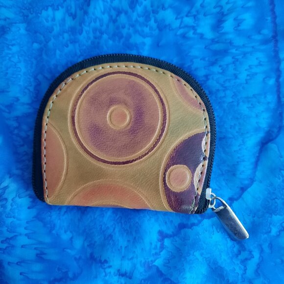 Fair & Square Leather Coin Purse - Picture 2 of 3